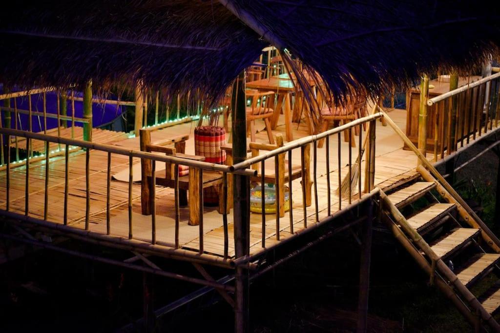 Moon's Thai